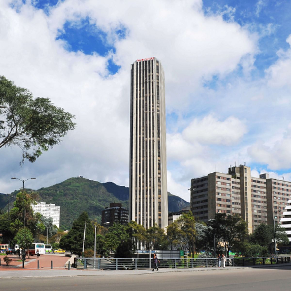 Torre Colpatria - Los arquitectos que diseñaron la Torre Colpatria, el edificio que volvió moderna a Bogotá