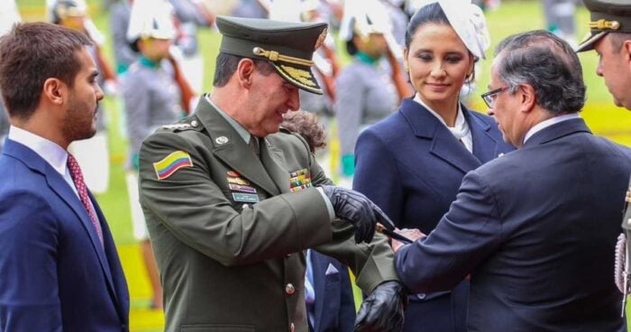 clan del golfo - El general al que le tocó la tarea de capturar a Chiquito Malo, el duro del Clan del golfo