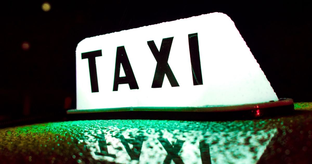 Taxistas: en vez de pensar en ustedes mismos con paros y bloqueos, hagan un mejor servicio