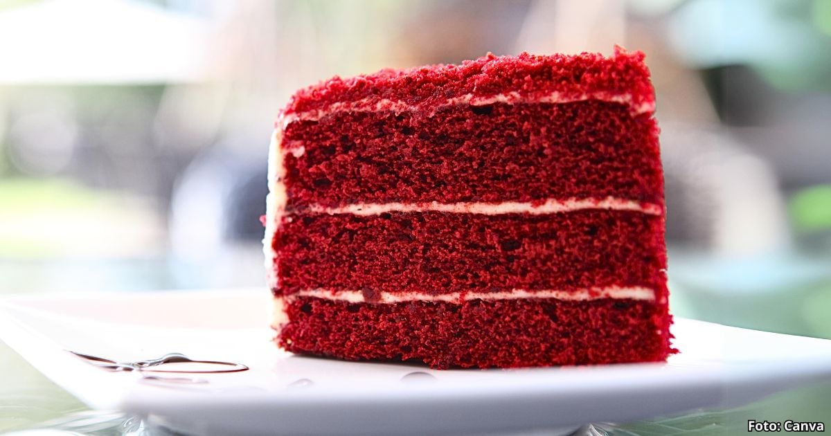 Así puede hacer el famoso postre red velvet en solo 2 minutos y sin horno