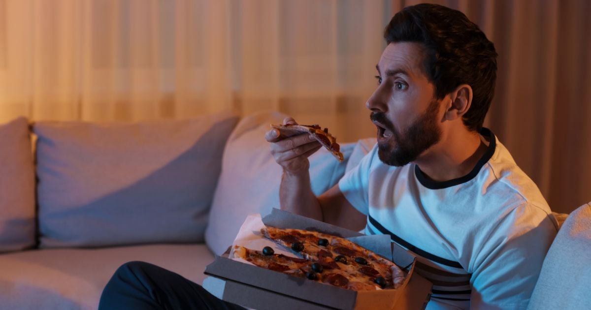 ¿Cuál es la hora ideal para comer la última comida del día? Le hace daño hacerlo después