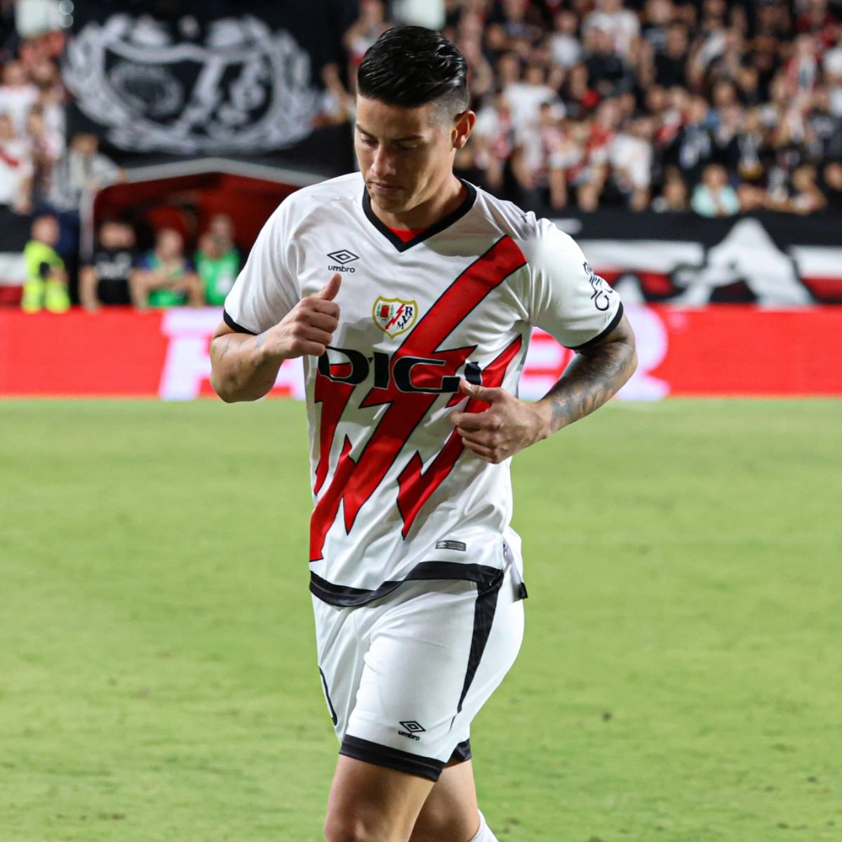 Debut de James Rodríguez en Rayo Vallecano - Debut de James Rodríguez en Rayo Vallecano: la locura que desató el 10 con su regreso a España