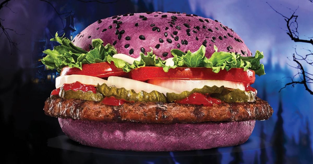 La hamburguesa que se pone morada: Burger King sorprende con una edición limitada en Halloween