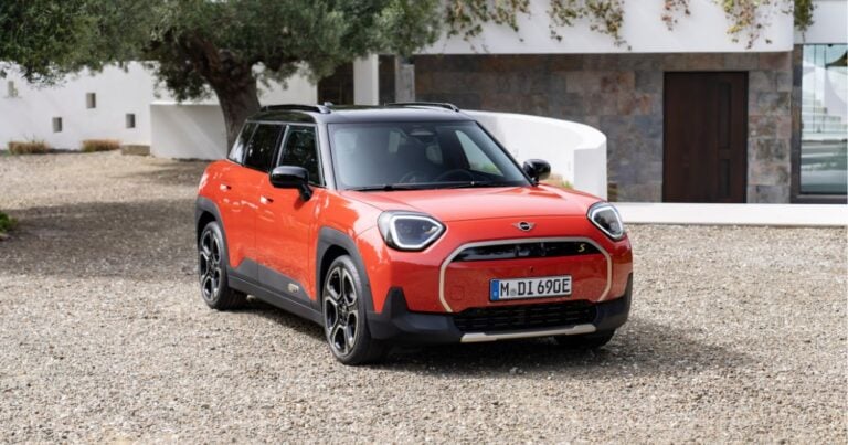 Aceman MINI - Aceman, el nuevo carro de MINI con el que la marca prendió motores para el Salón del Automóvil