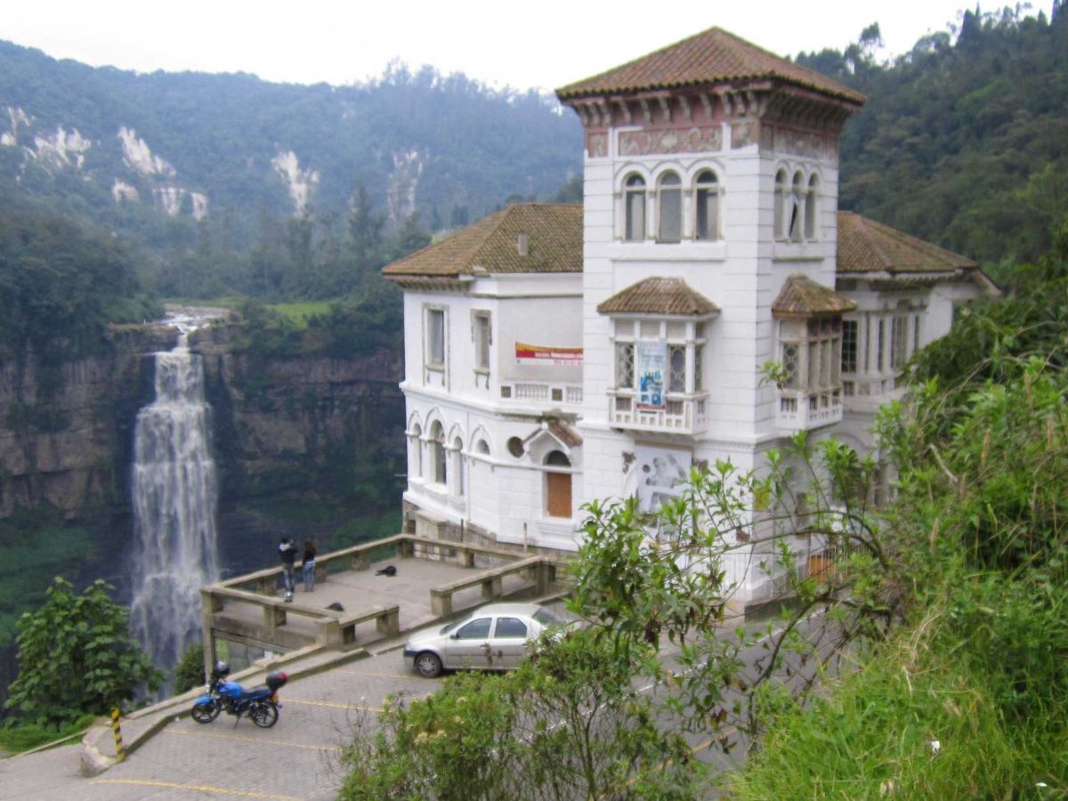 Casa del Salto del Tequendama - Los días en que la misteriosa casa del Salto del Tequendama era una popular estación de tren