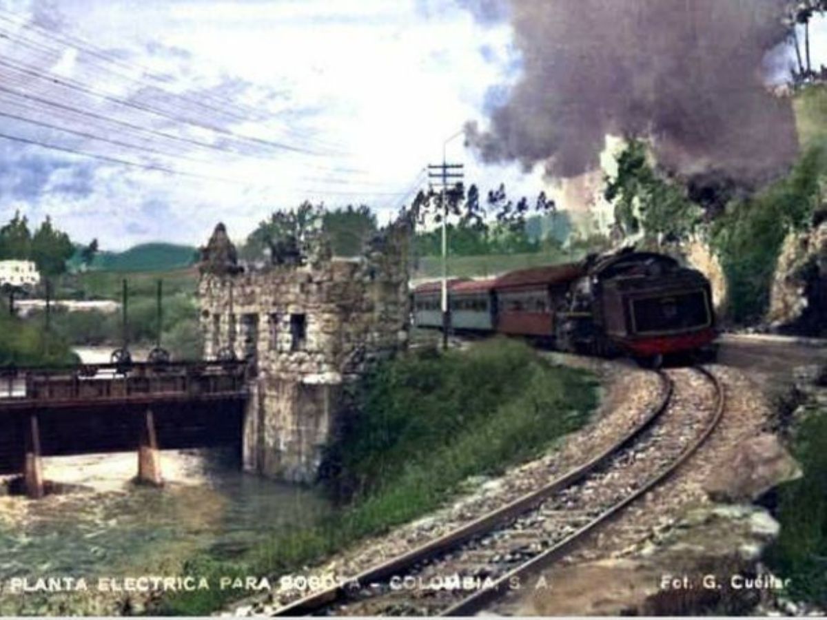 Ferrocarril del sur - Los días en que la misteriosa casa del Salto del Tequendama era una popular estación de tren