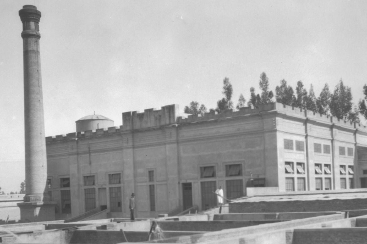 Matadero Municipal de Bogotá - La historia del matadero municipal de Bogotá, el edificio que ahora es la Biblioteca de la U. Distrital