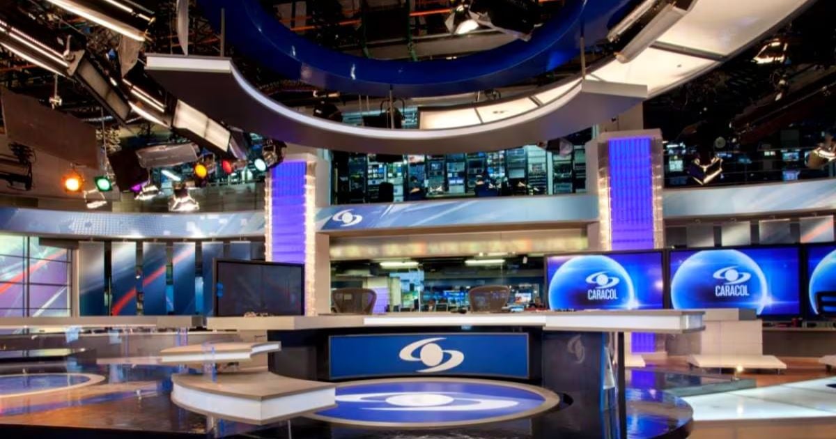 El triste adiós de periodista de Noticias Caracol; hubo lágrimas y sentidas palabras