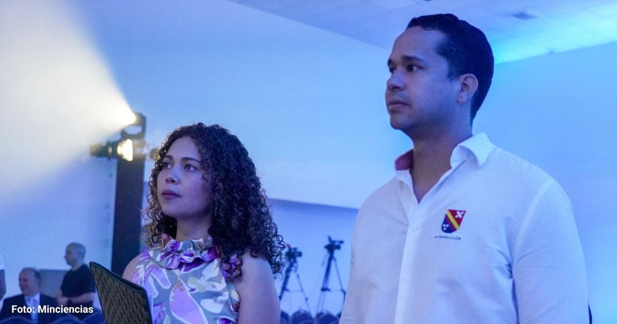 Yesenia Olaya - El hotelero gobernador de San Andrés que ahora es el anfitrion de 2 Ministros y 500 académicos del mundo