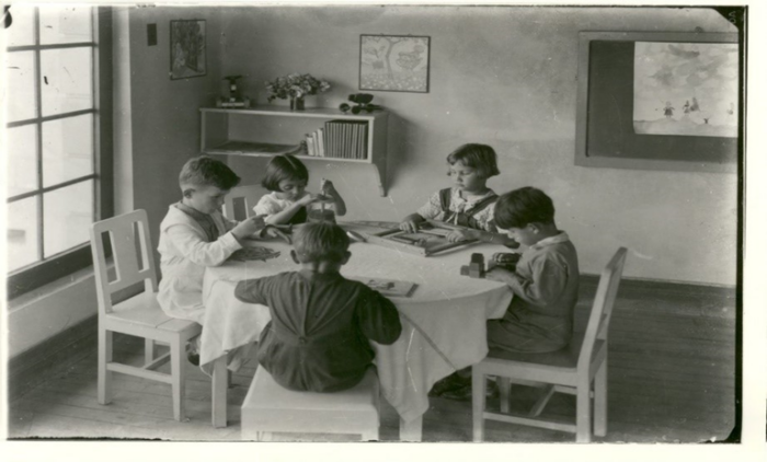 Estudiantes de la Pedagógica  - La Pedagógica. La alemana que fundó el instituto que se convirtió en el gran semillero de maestros en Colombia,