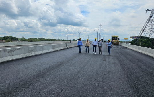 Construcción puente Juanchito - Después de 10 años y con la ayuda de la Contraloría al fin se pudo estrenar el puente Juanchito