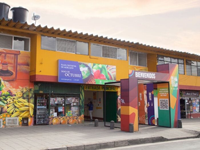 Plaza doce de octubre - plazas de mercado en Bogotá - Las plazas de mercado en Bogotá para conocer la capital desde sus sabores