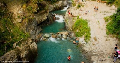 Quebrada Perdices - Guayabetal: El pozo de aguas cristalinas a 2 horas de Bogotá para tener una escapada única - EN VIVO🔴: Las2orillas.co: Historias, voces y noticias de Colombia