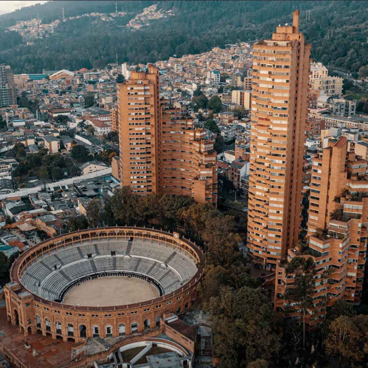 Plaza La Santamaría - Historia de la Plaza La Santamaría: el hacendado bogotano que invirtió buena parte de su fortuna en ella