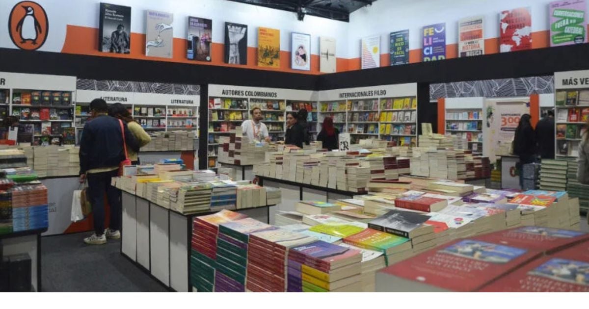 Penguin Random House busca personal para trabajar con ellos en la FILBo 2025